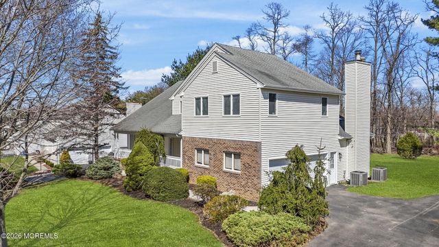 34 Knob Hill Road, Morganville, NJ 07751