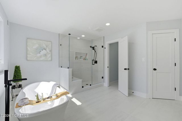 34 Knob Hill Road, Morganville, NJ 07751