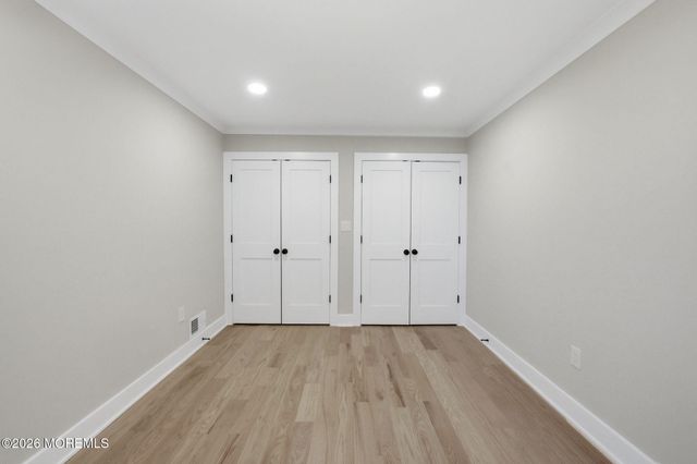 34 Knob Hill Road, Morganville, NJ 07751