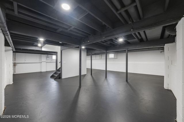 34 Knob Hill Road, Morganville, NJ 07751