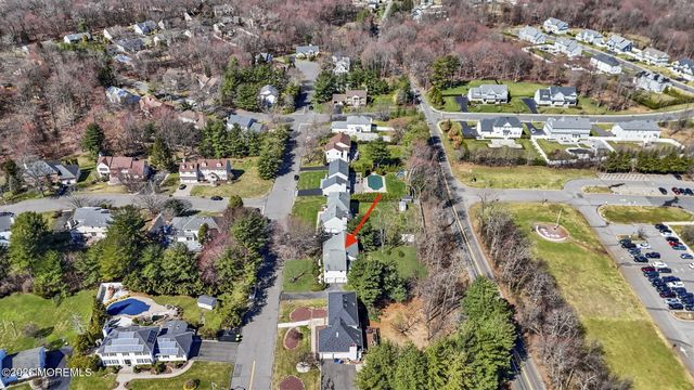 34 Knob Hill Road, Morganville, NJ 07751