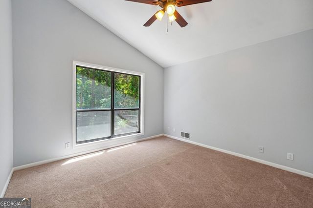 5249 Golf Valley Way, Stone Mountain, GA 30088