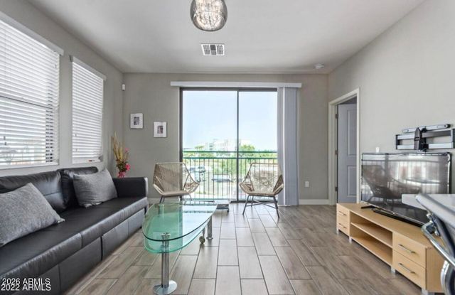 2511 W QUEEN CREEK Road 217, Chandler, AZ 85248