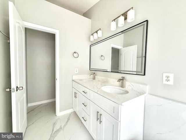 8145 QUINN TER, Vienna, VA 22180