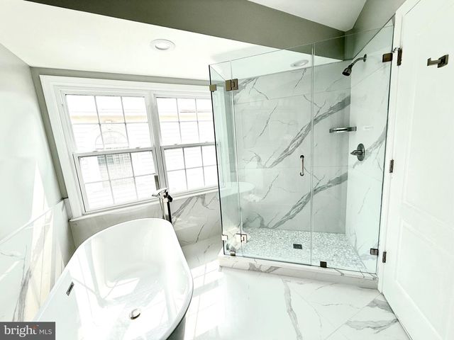 8145 QUINN TER, Vienna, VA 22180