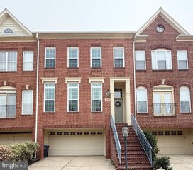 8145 QUINN TER, Vienna, VA 22180