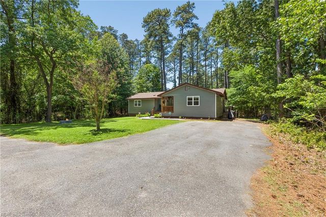 3 Grundland DR, Hampton, VA 23664