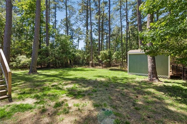 3 Grundland DR, Hampton, VA 23664