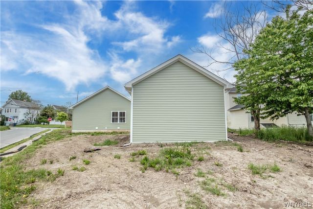 590 Adams Street, Buffalo, NY 14211