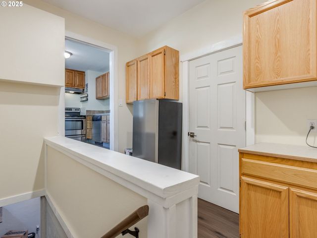 3711 THOMPSON Ave, Vancouver, WA 98660