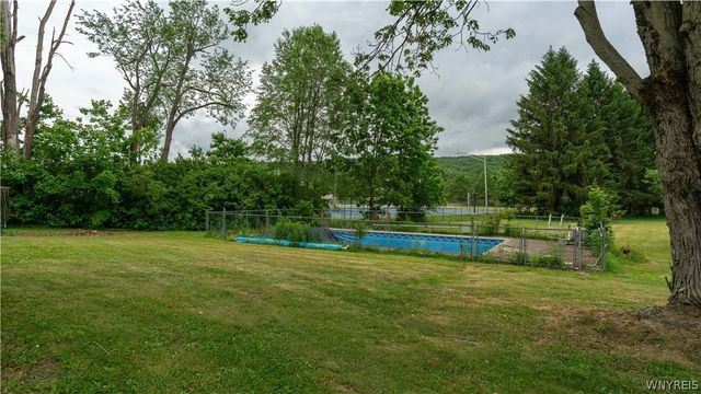 8430 Boston State Road, Boston, NY 14025