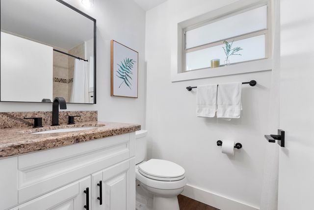9800 NW 9th Court, Plantation, FL 33324