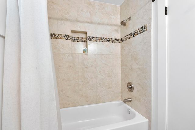 9800 NW 9th Court, Plantation, FL 33324