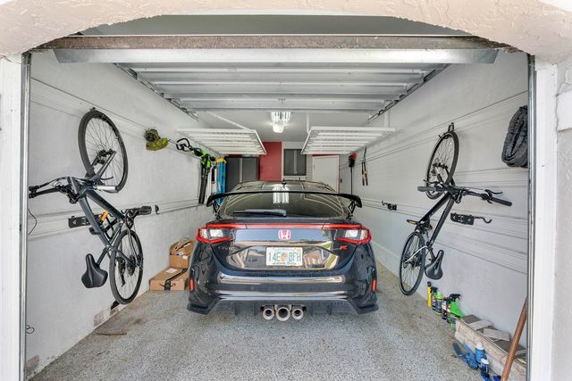 9800 NW 9th Court, Plantation, FL 33324