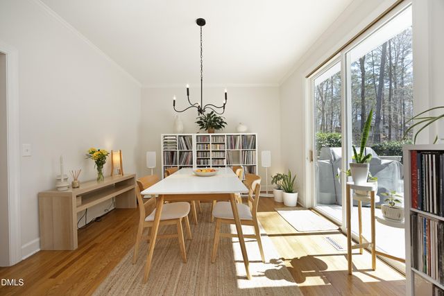 104 Hampshire Place, Chapel Hill, NC 27516