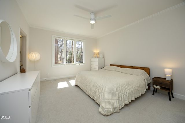 104 Hampshire Place, Chapel Hill, NC 27516