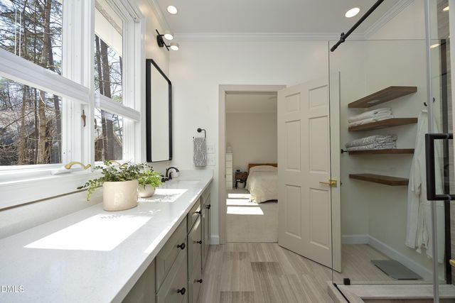 104 Hampshire Place, Chapel Hill, NC 27516