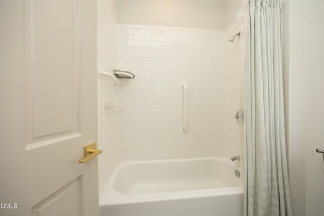 104 Hampshire Place, Chapel Hill, NC 27516