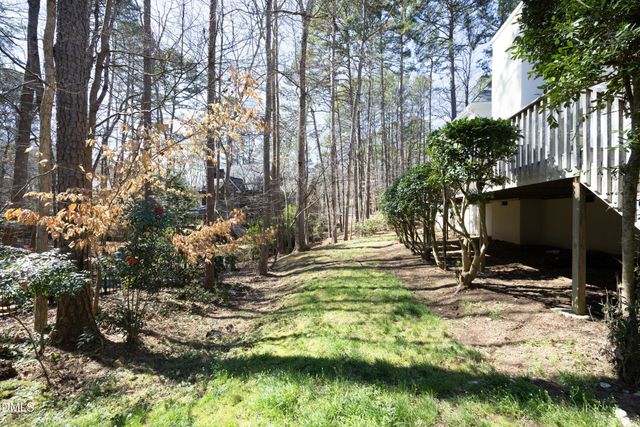 104 Hampshire Place, Chapel Hill, NC 27516