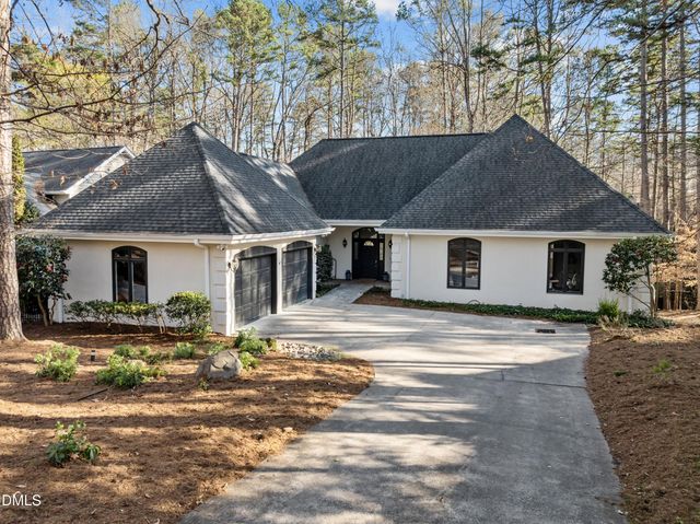 104 Hampshire Place, Chapel Hill, NC 27516