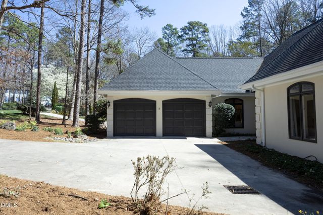 104 Hampshire Place, Chapel Hill, NC 27516