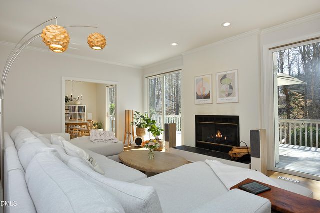 104 Hampshire Place, Chapel Hill, NC 27516