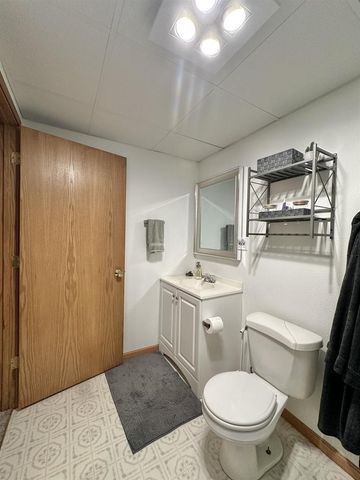 6892 Moon Light Circle, Sun Prairie, WI 53590