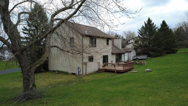 6892 Moon Light Circle, Sun Prairie, WI 53590