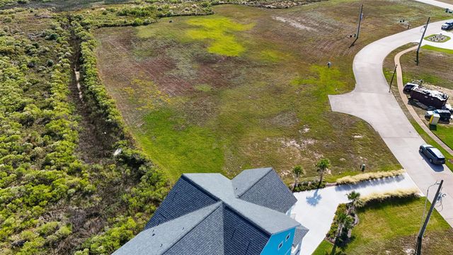 25827 Bay Breeze Drive, Galveston, TX 77554