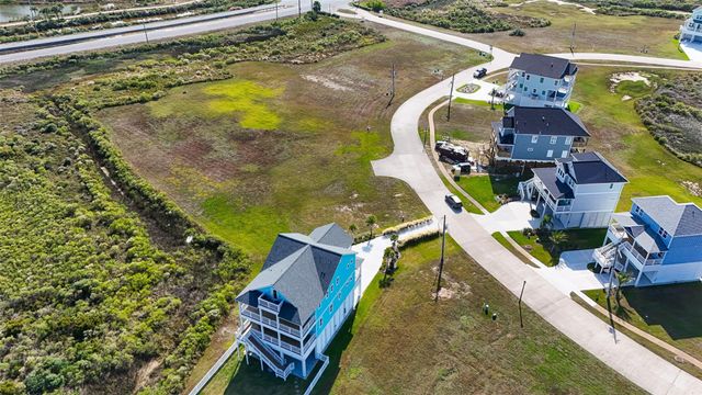25827 Bay Breeze Drive, Galveston, TX 77554