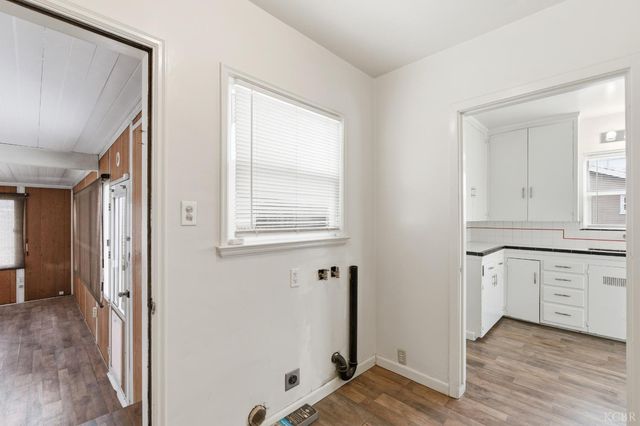 142 W Bush, Lemoore, CA 93245