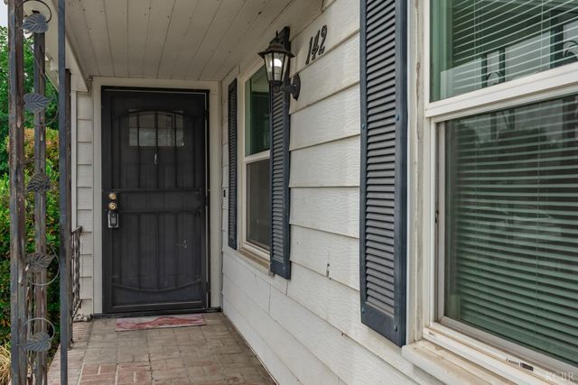 142 W Bush, Lemoore, CA 93245