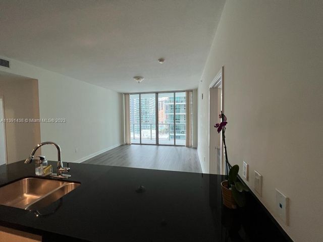 1111 SW 1st Ave 2316-N, Miami, FL 33130