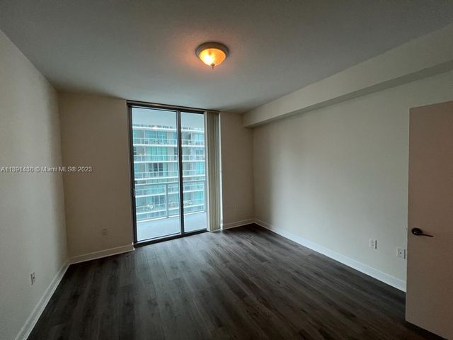 1111 SW 1st Ave 2316-N, Miami, FL 33130