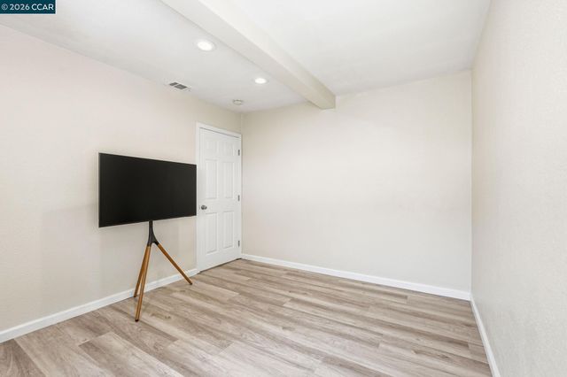 3103 Hazelwood St, Vallejo, CA 94591