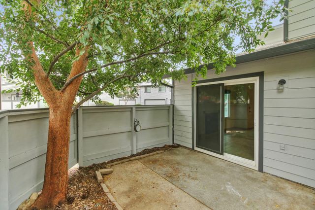 6359 Slippery Creek Lane, Citrus Heights, CA 95621