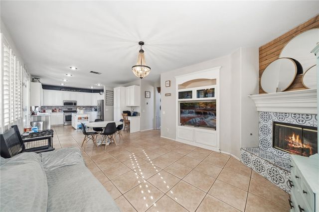38397 Birch Hill Court, Murrieta, CA 92563