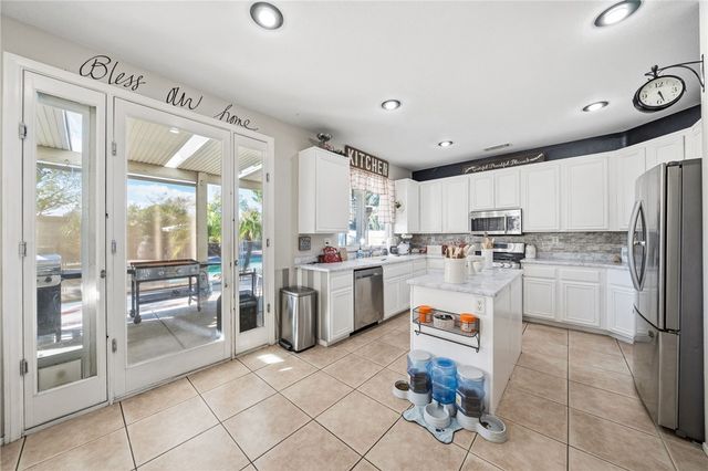 38397 Birch Hill Court, Murrieta, CA 92563