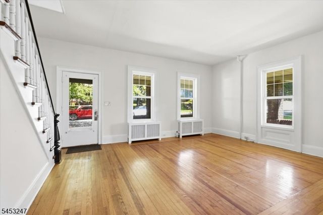 36 Church St, High Bridge Boro, NJ 08829