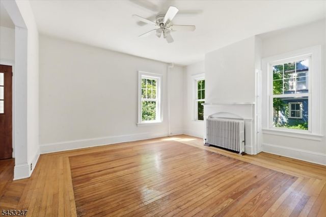 36 Church St, High Bridge Boro, NJ 08829