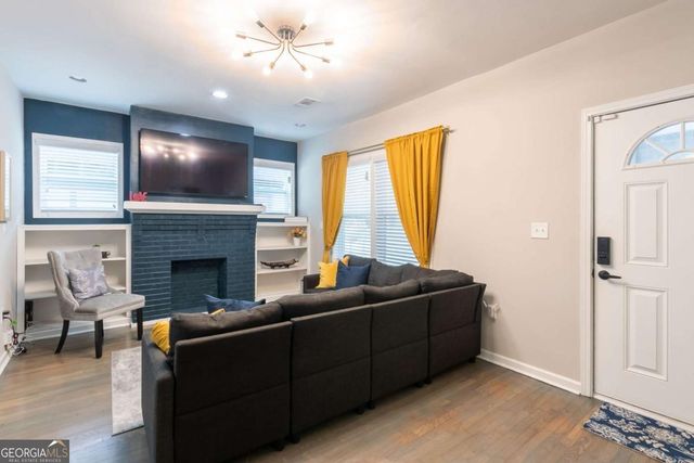 864 Dill Avenue SW, Atlanta, GA 30310