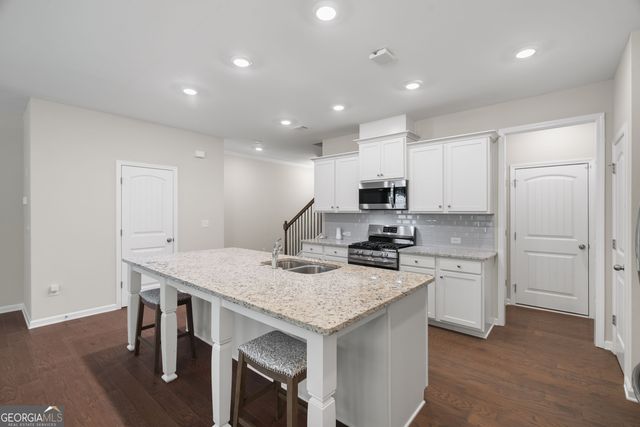 4442 Park Vista Lane, Buford, GA 30518