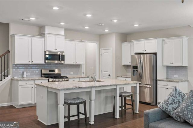 4442 Park Vista Lane, Buford, GA 30518