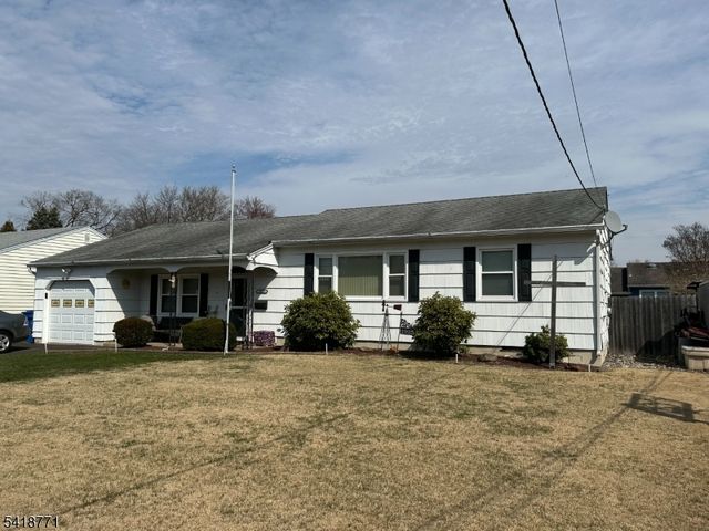 1925 Grant Ave, South Plainfield Boro, NJ 07080