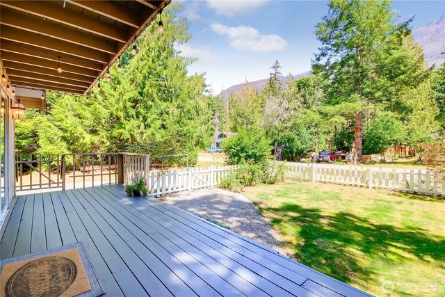 64455 NE 180th Street, Baring, WA 98224