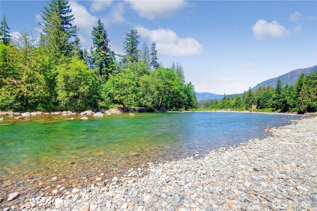 64455 NE 180th Street, Baring, WA 98224