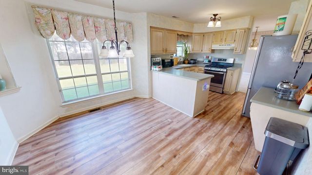 17 CHESTERTOWN RD, Sicklerville, NJ 08081