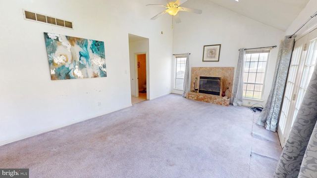 17 CHESTERTOWN RD, Sicklerville, NJ 08081