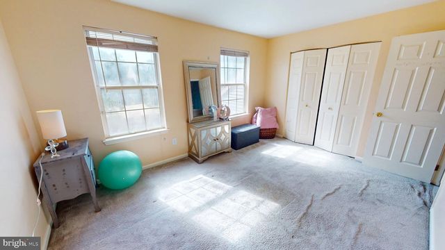 17 CHESTERTOWN RD, Sicklerville, NJ 08081