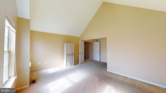 17 CHESTERTOWN RD, Sicklerville, NJ 08081